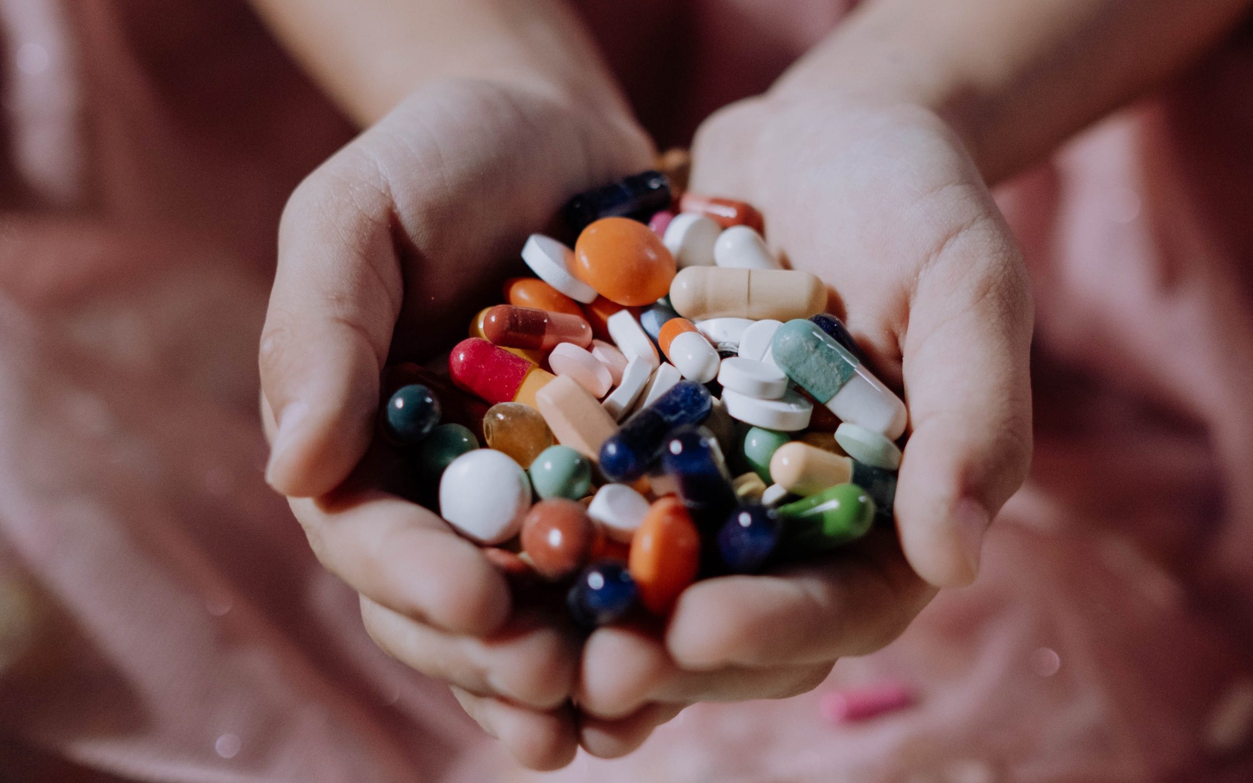 Наркотични вещества – вреди и лечение - Академия Здравитал